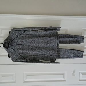 Avia 2-piece Black & white active wear set